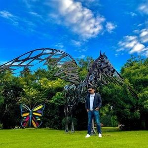 Meet your Posher, Andres